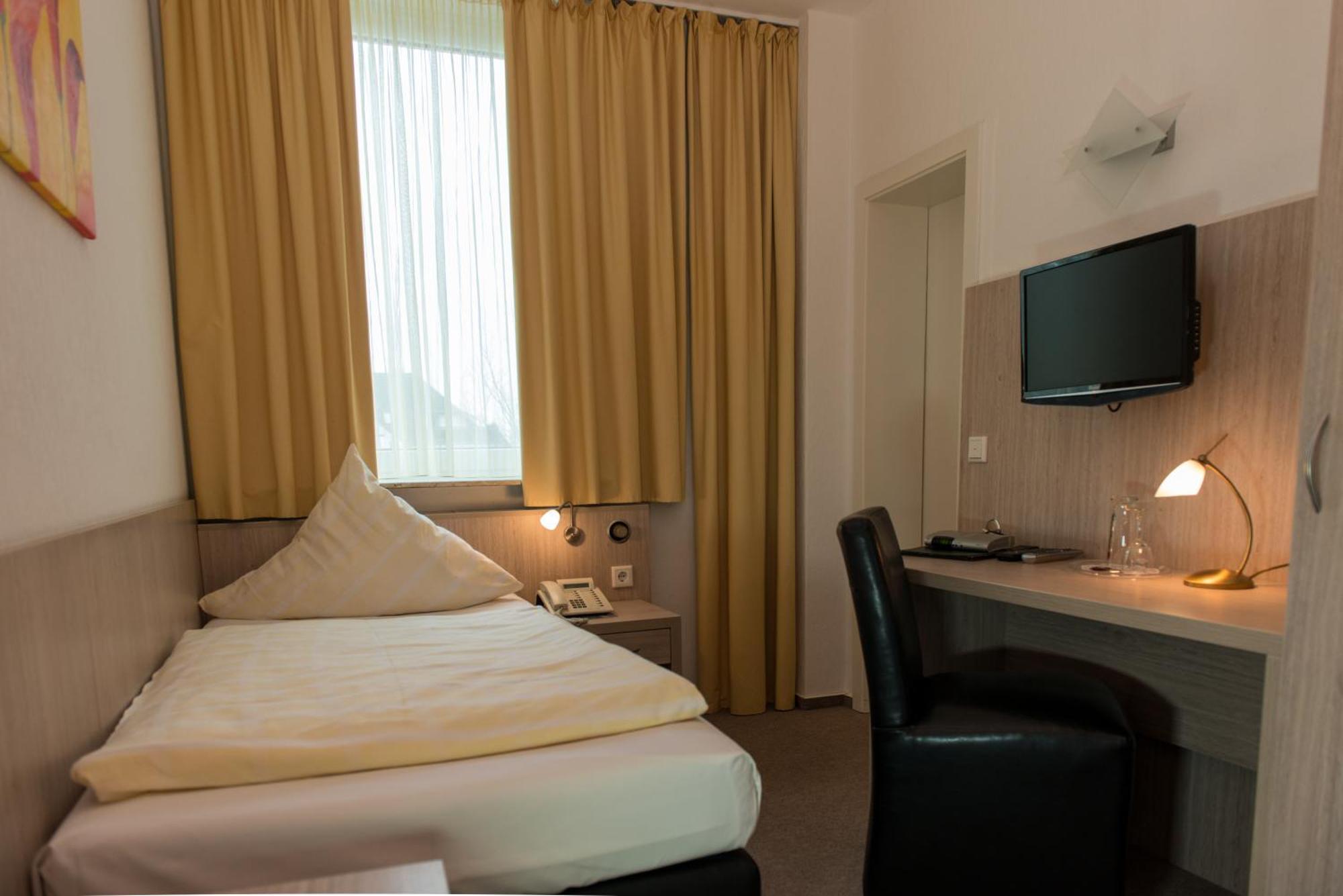 Ziegenbruch'S Gastronomie Hotel Spenge Ngoại thất bức ảnh